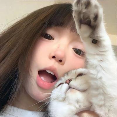 不是孤单一人2023