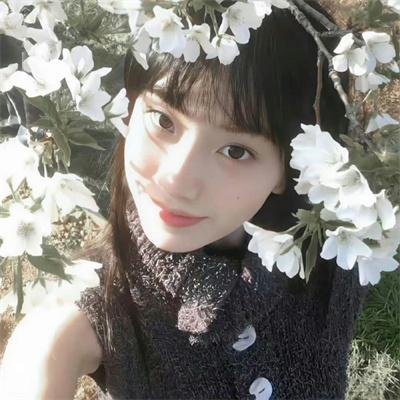 不认识的女友