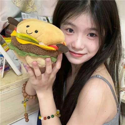 与鲨鱼游弋